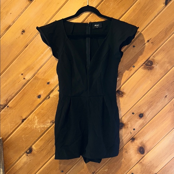 Nasty Gal Deep Plunging V Romper in Black - Picture 2 of 5